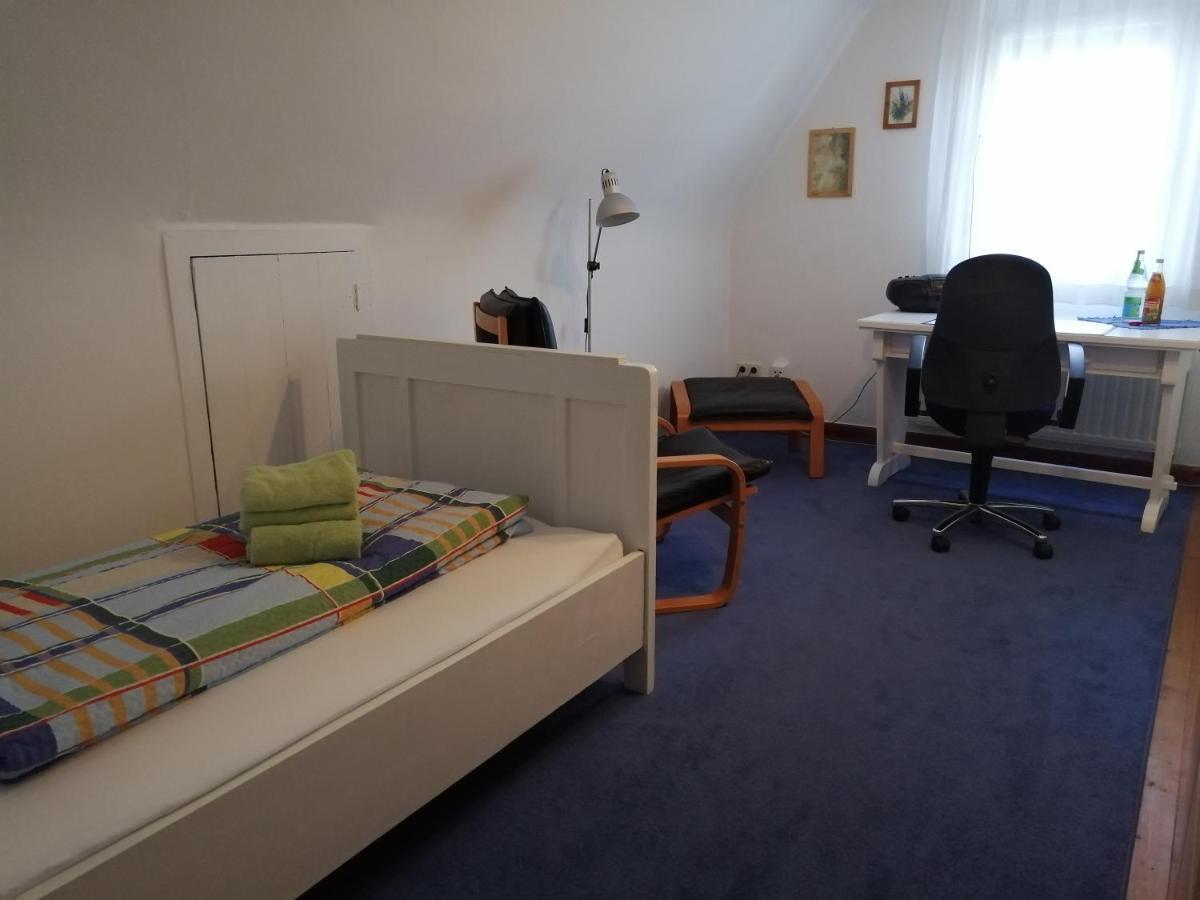 Apartment & Zimmer Familie Trescher Tuebingen Exterior photo